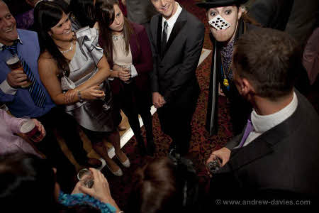 Chris Cross Close Up magician