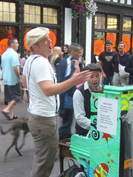 The Gents play Carnaby street